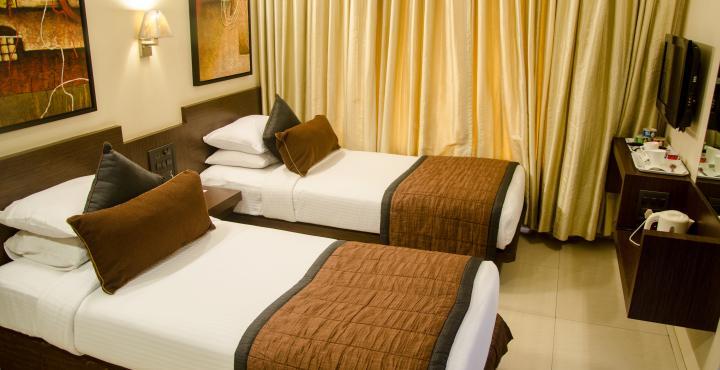 Hotel Silver Inn Mumbai Eksteriør bilde
