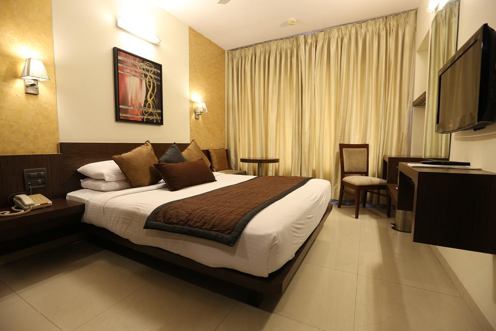 Hotel Silver Inn Mumbai Eksteriør bilde