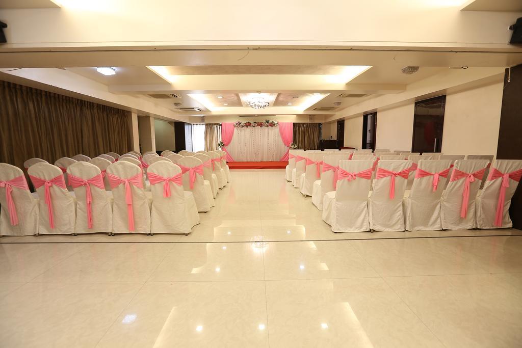 Hotel Silver Inn Mumbai Eksteriør bilde