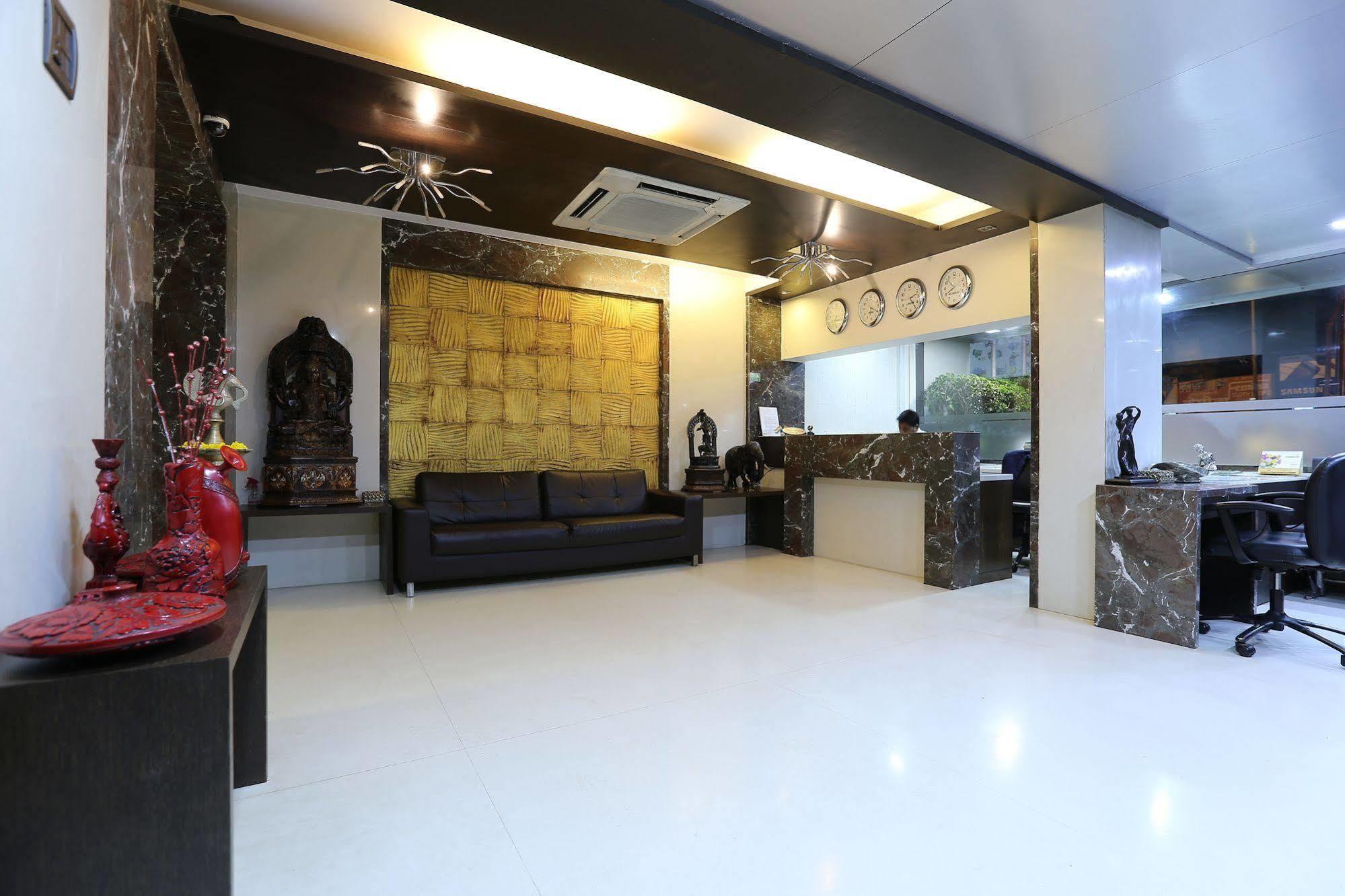Hotel Silver Inn Mumbai Eksteriør bilde