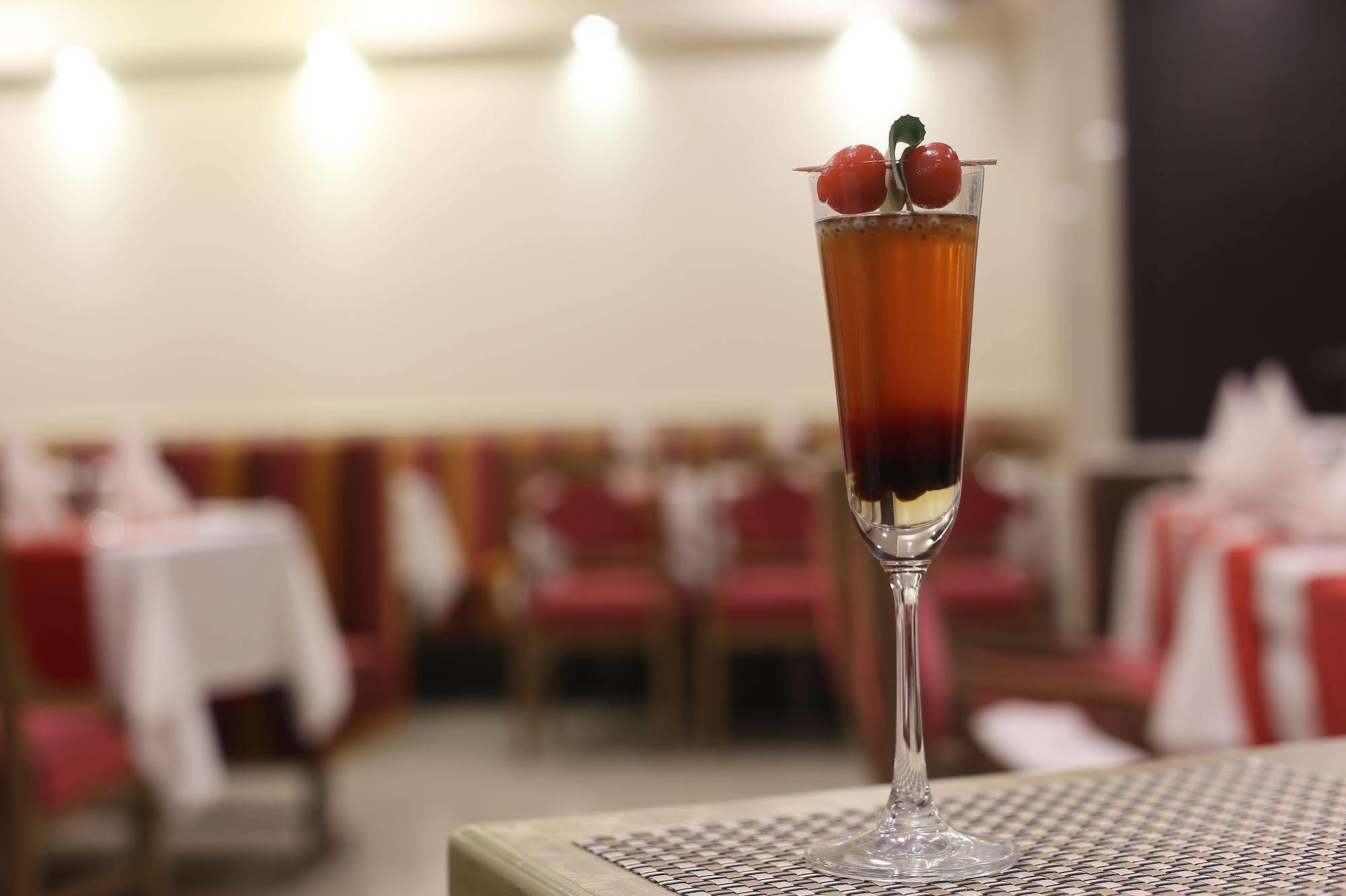 Hotel Silver Inn Mumbai Eksteriør bilde